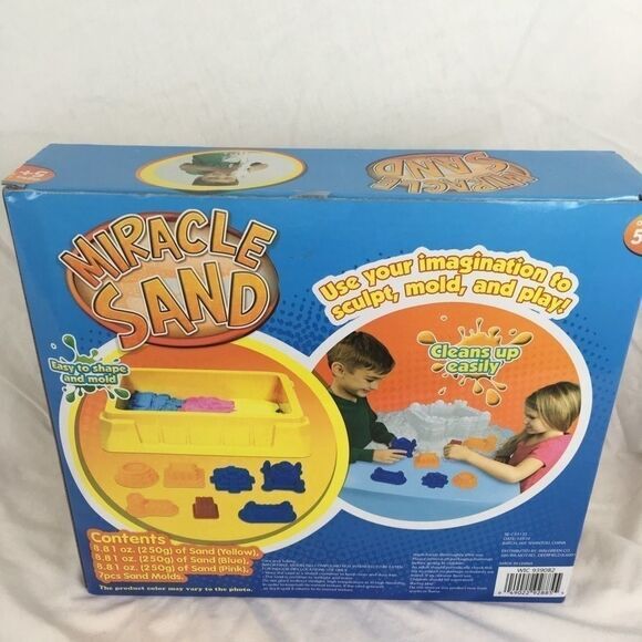 Miracle‎ Sand Castles 7 Designs and 3 Sand Packets - Picture 1 of 2